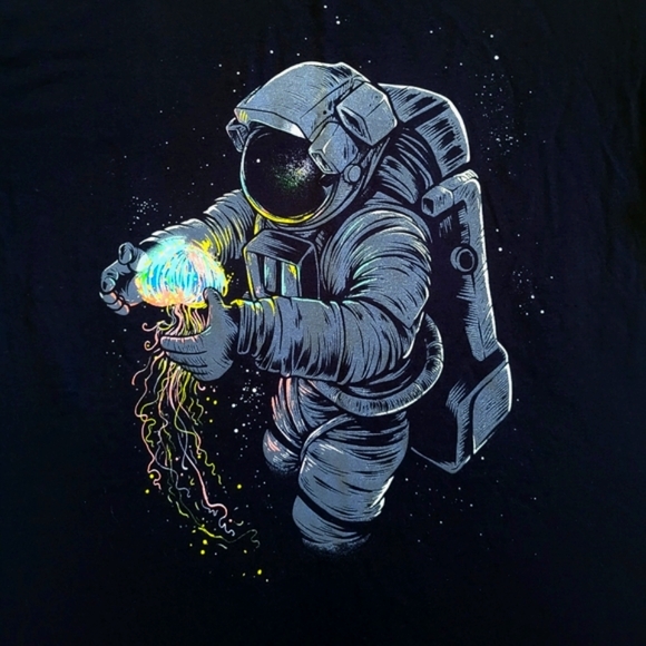 Threadless Astronaut🧑‍🚀 Graphic Tee👕 - NWOT - Picture 3 of 11